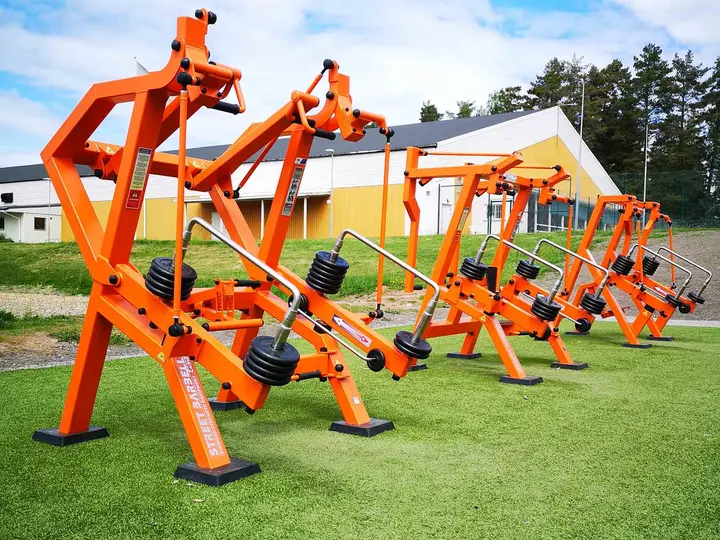 StreetBarbell machines in colour